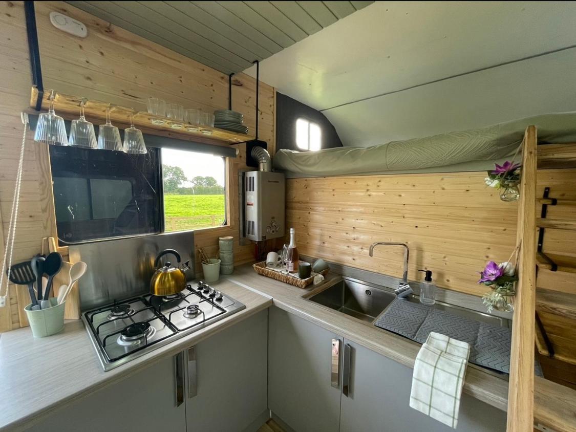 North Yorkshire Horse Box Hotel Exterior foto