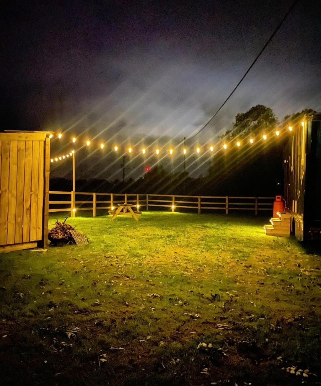 North Yorkshire Horse Box Hotel Exterior foto